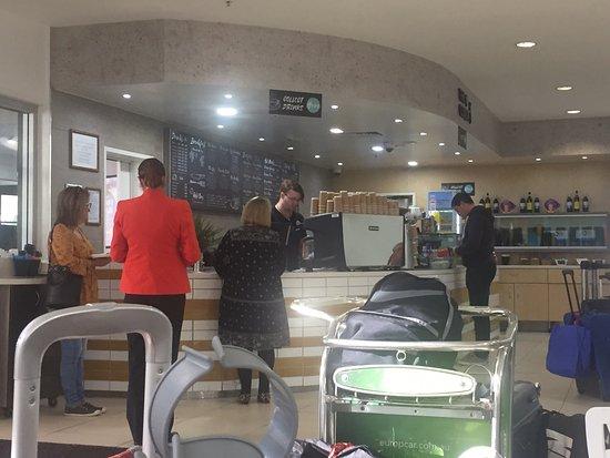 The Coast Cafe and Bar